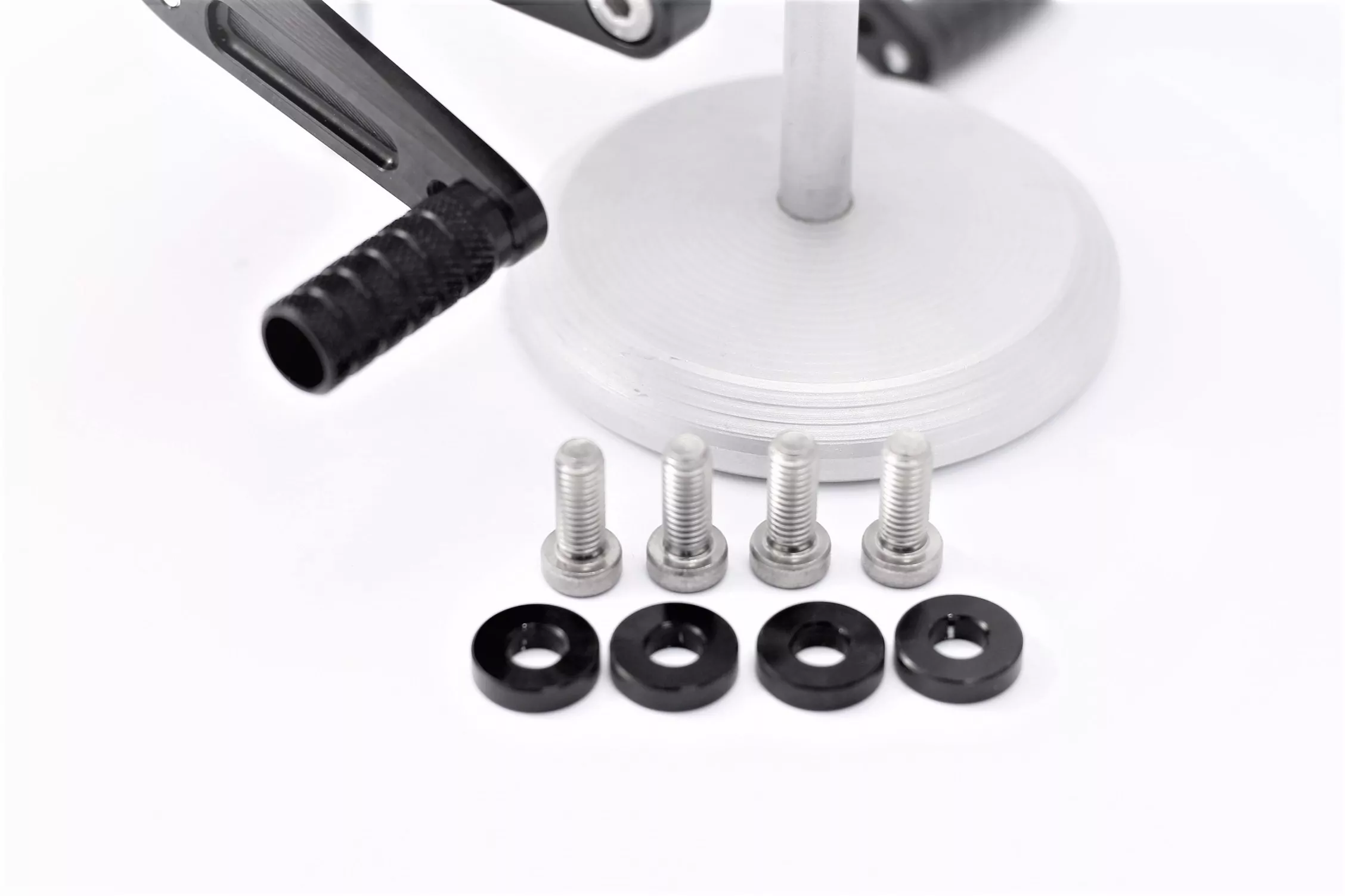 MG Biketec Sportfussrastenanlage / Rastenanlage / Fußrastenanlage mit ABE, gültig in D - A - CH für Triumph Street Triple 675 ab 2008-2010