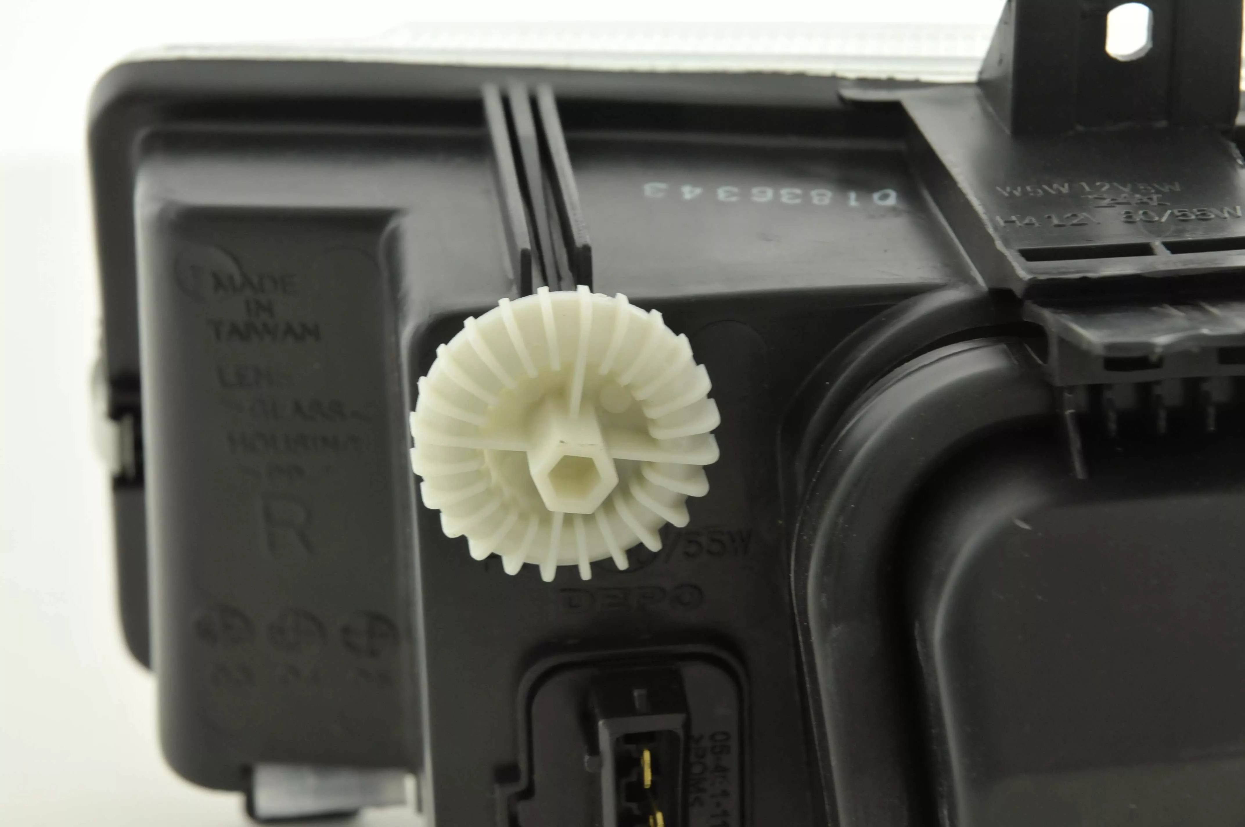 Verschleißteile Scheinwerfer rechts VW Polo Classic (Typ 6KV) Bj. 97-00