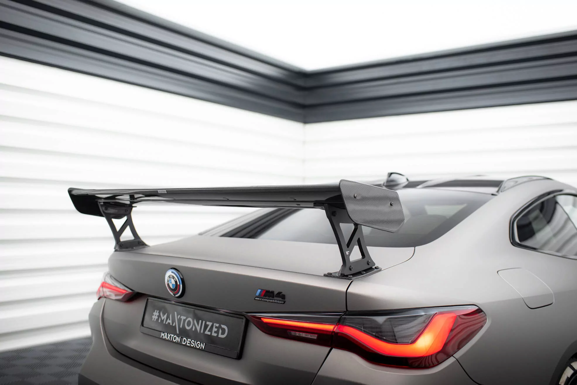 Carbon Spoiler With External Brackets Uprights  BMW M4 G82 / M440i G22 / 4 M-Paket G22