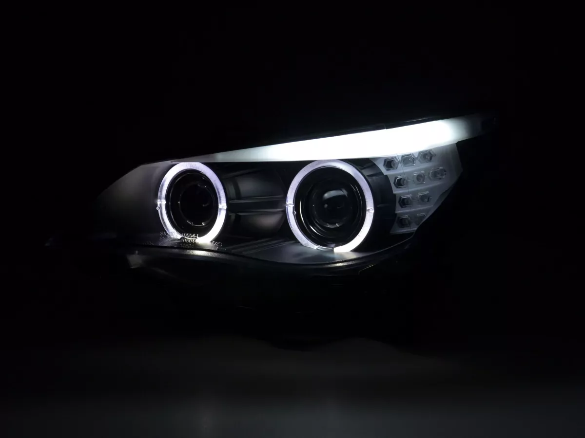 Scheinwerfer Set BMW 5er E60/E61 Bj. 03-07 schwarz