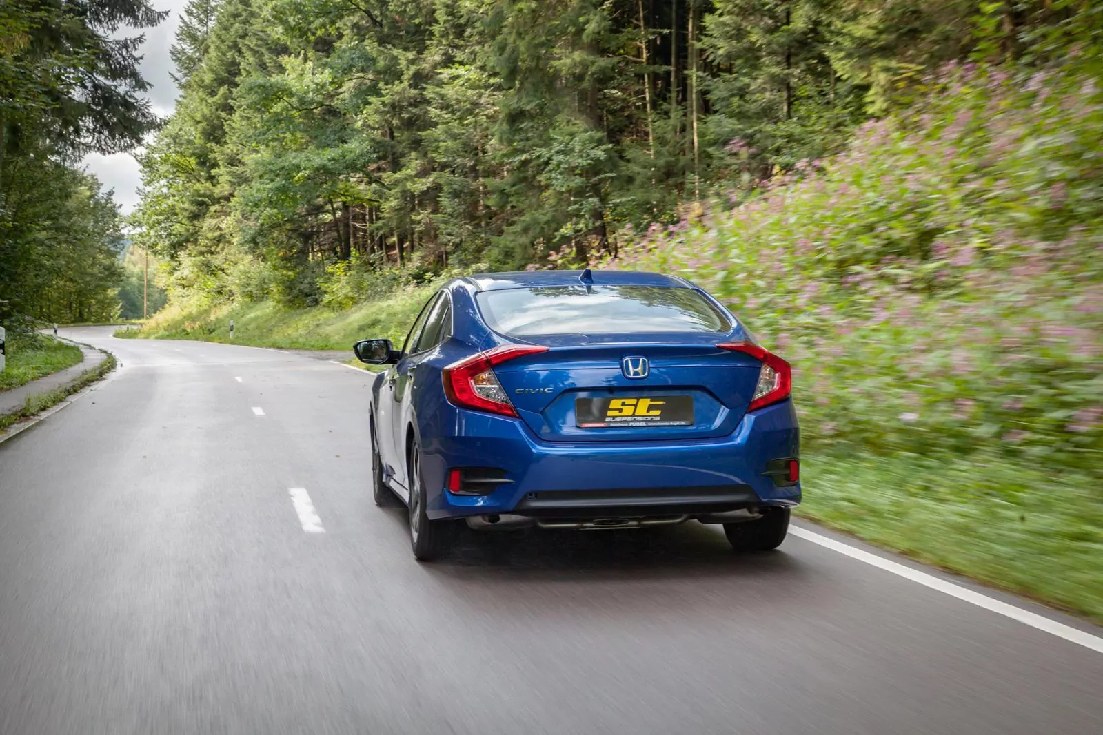 ST Gewindefahrwerk ST XTA  (härteverstellbar mit Stützlager) HONDA CIVIC X Stufenheck (FC, FK) 09/2015-