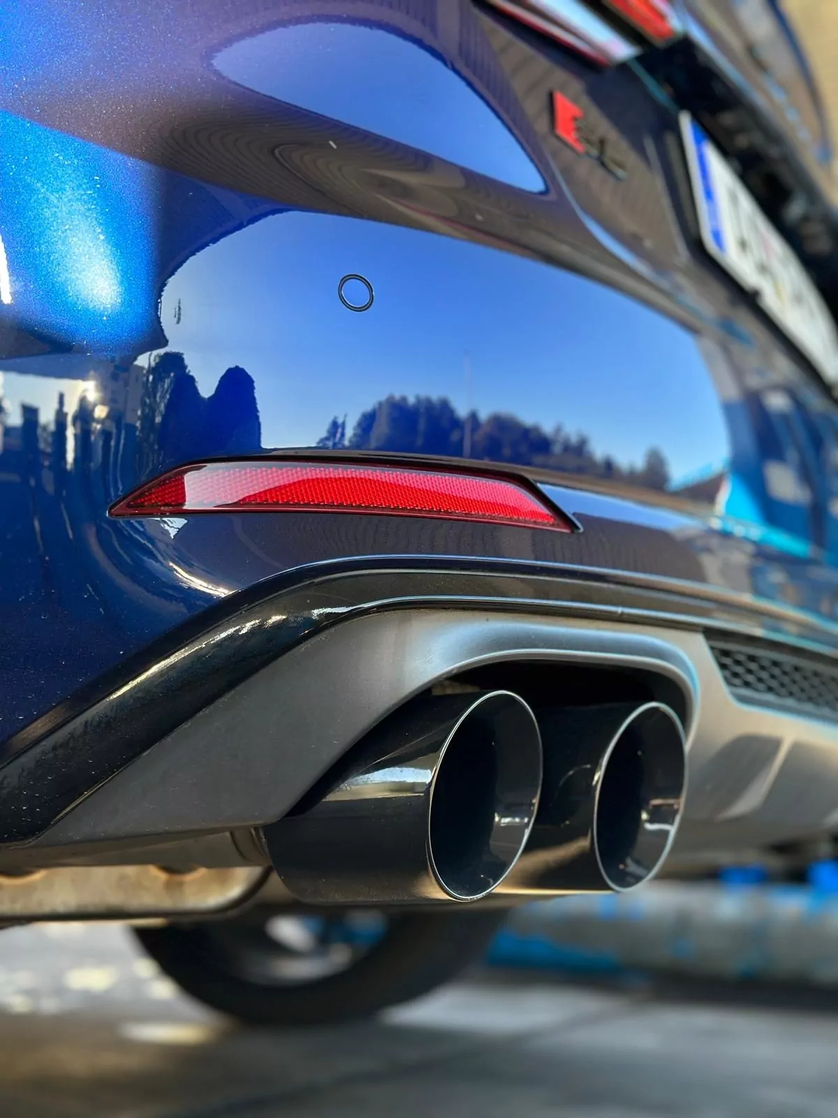 Audi S4/ S5 - B9  Endschalldämpfer rechts/links mit Abgasklappen, Mittelschalldämpfer und Vorschalldämpfer  - 2x100 Typ 25 rechts/links mit schwarz emallierten Endrohren