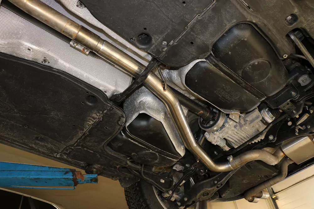 Skoda Kodiaq 4x4  Verbindungsrohr ESD/ Kat