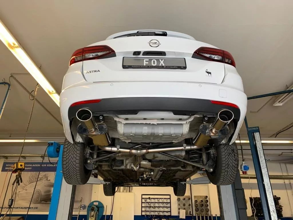 Opel Astra K Sports Tourer Endschalldämpfer quer Ausgang rechts/links - 115x85 Typ 32 rechts/links