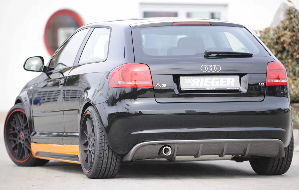 Rieger Heckeinsatz für Audi A3 (8P) - Cabrio 07.08- (ab Facelift) carbon optik