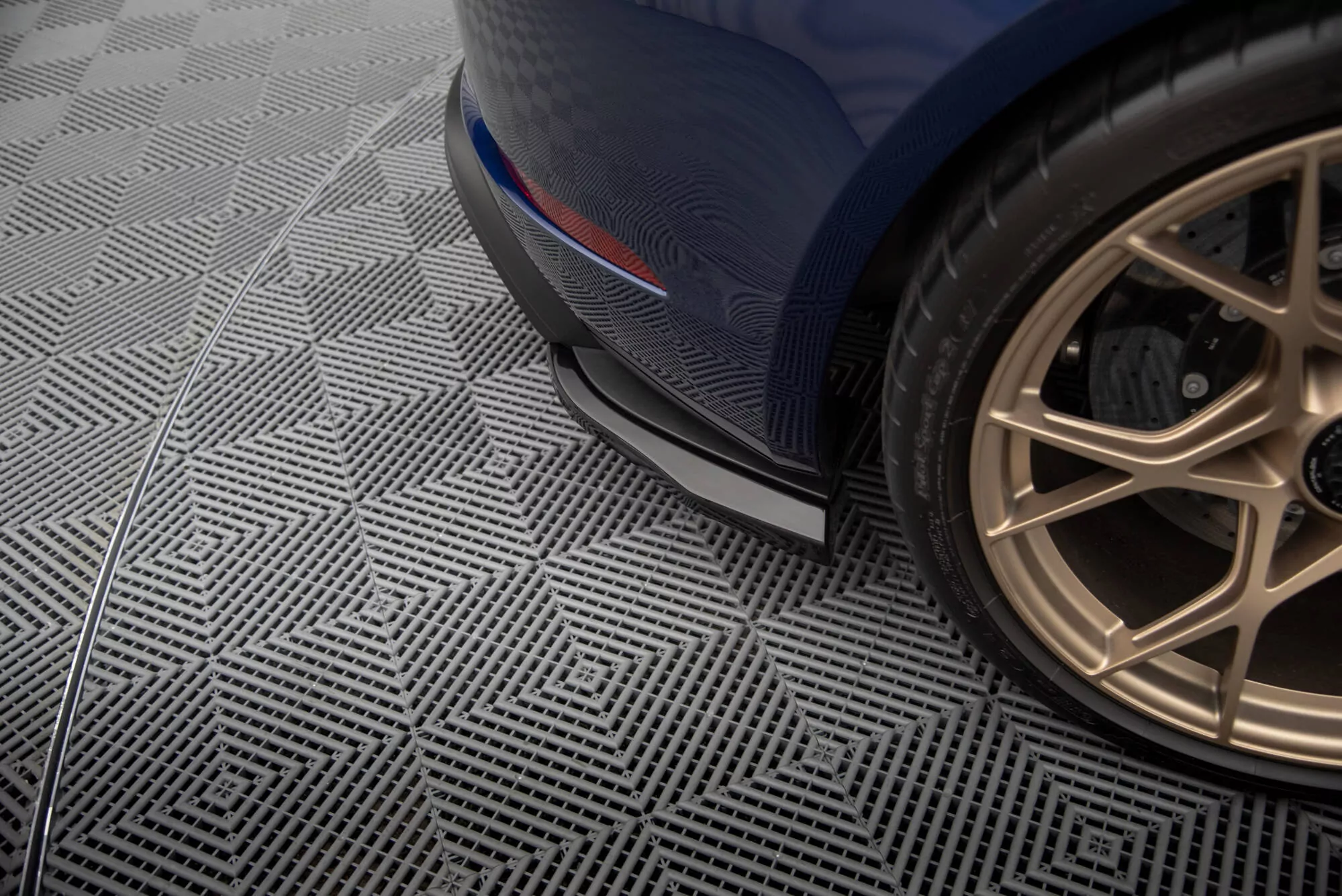 Heck Ansatz Flaps Diffusor Für Porsche 718 Cayman GT4 RS 982c Schwarz Hochglanz