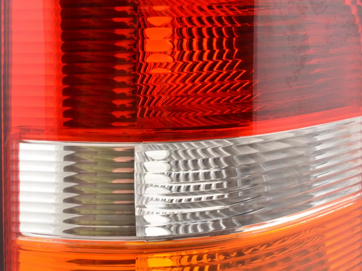 Verschleißteile Rückleuchte links VW T5 Bj. 03