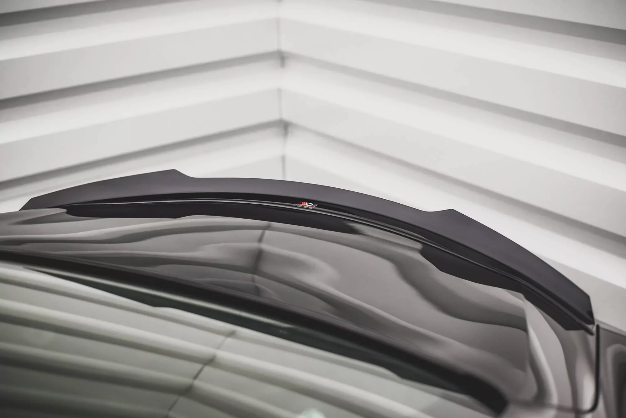 Spoiler CAP Für Infiniti Q60 S Mk2 Schwarz Hochglanz