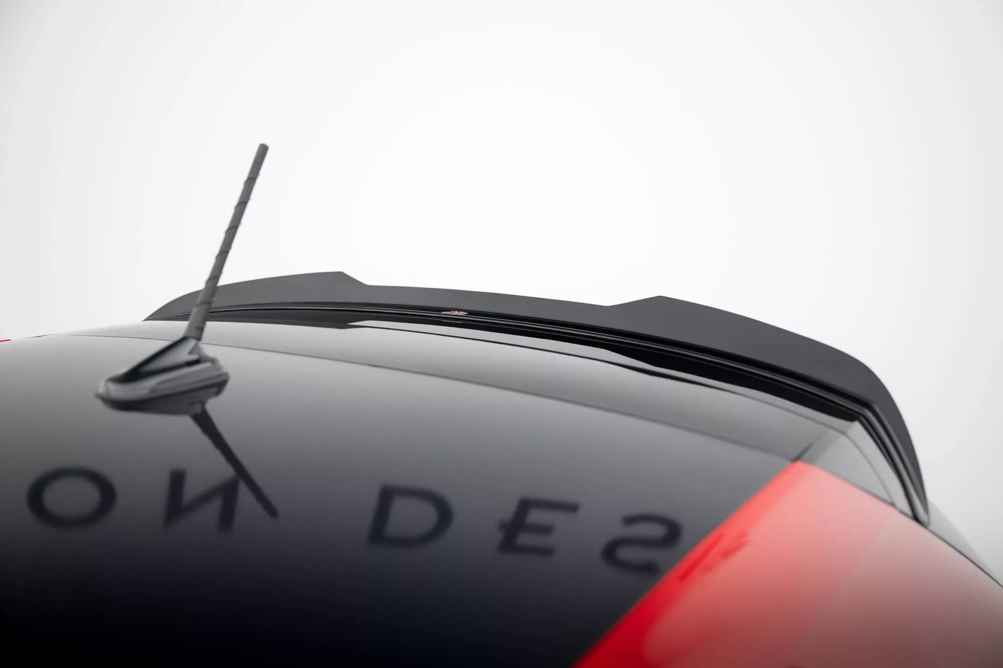 Spoiler CAP Für Skoda Fabia Mk4 Schwarz Hochglanz