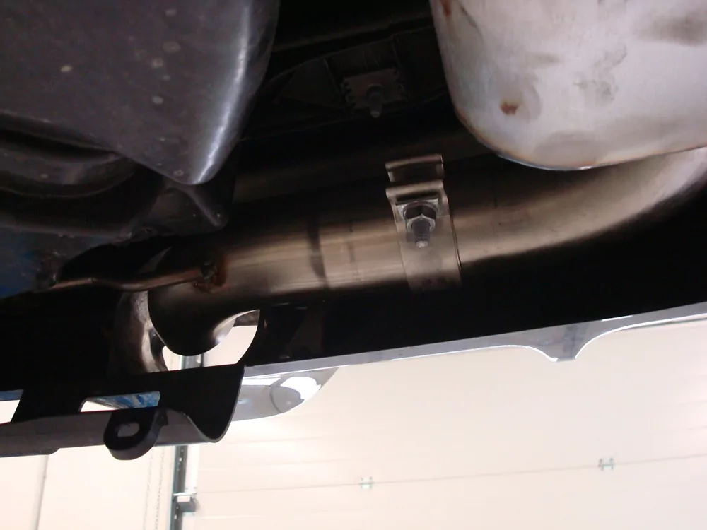 Renault Megane III Coupe  Endschalldämpfer - 1x70 Typ 10 nicht sichtbar