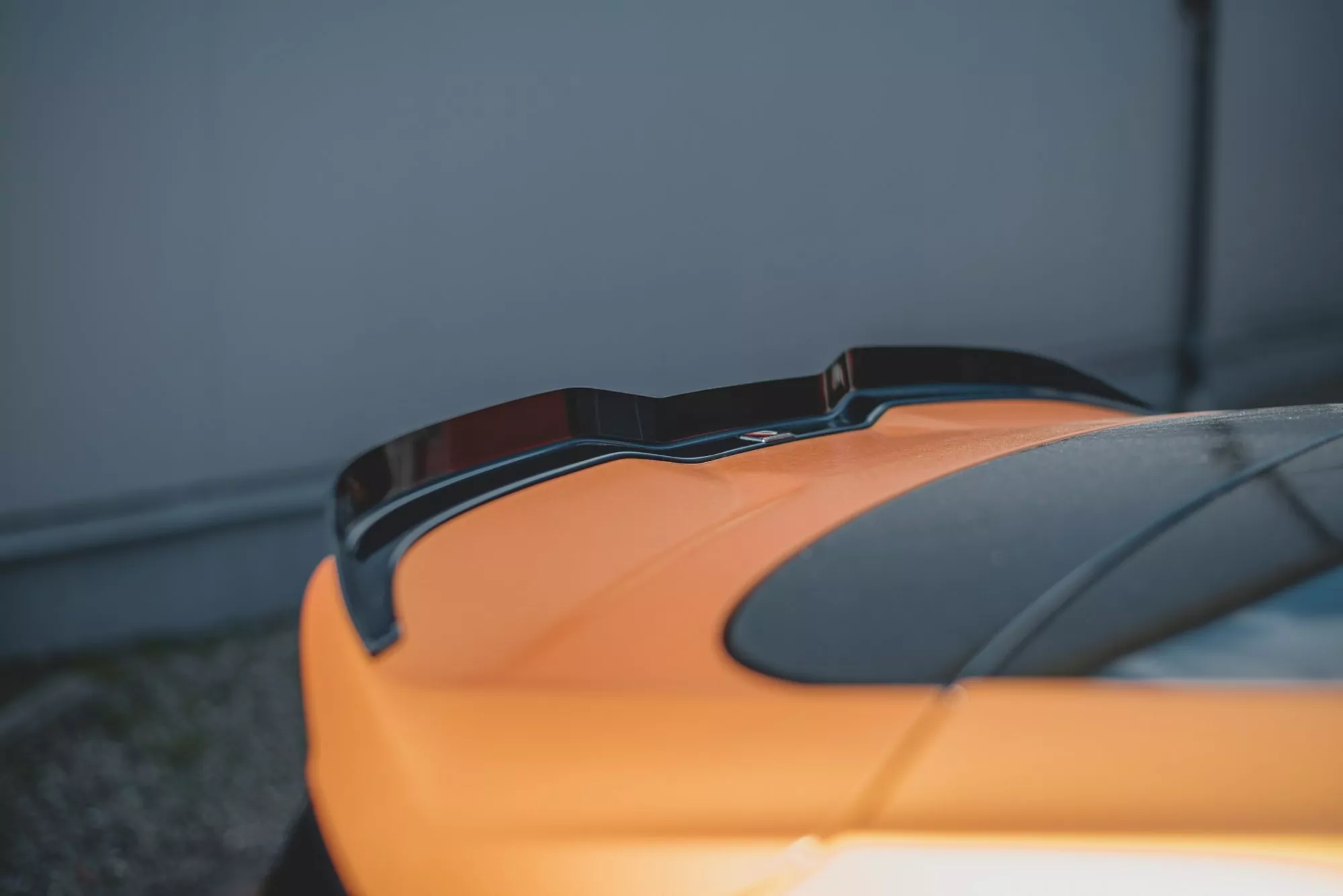 Spoiler CAP Für V2 Ford Focus Hatchback ST Mk4 Schwarz Hochglanz