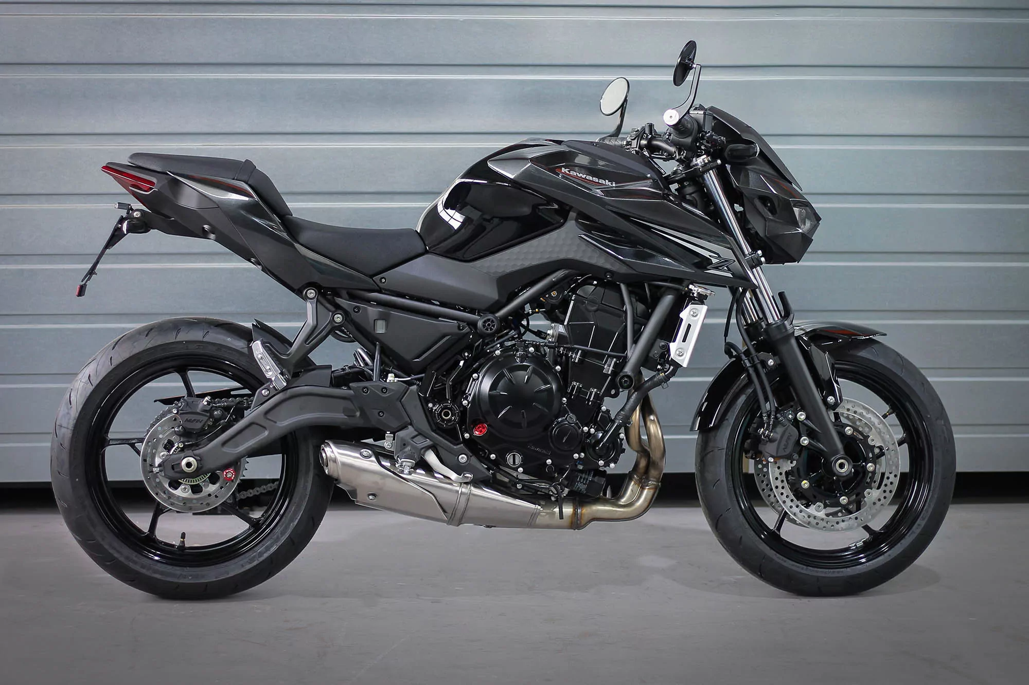 MG Biketec Kennzeichenhalter für Kawasaki Z 650 S ab 2026