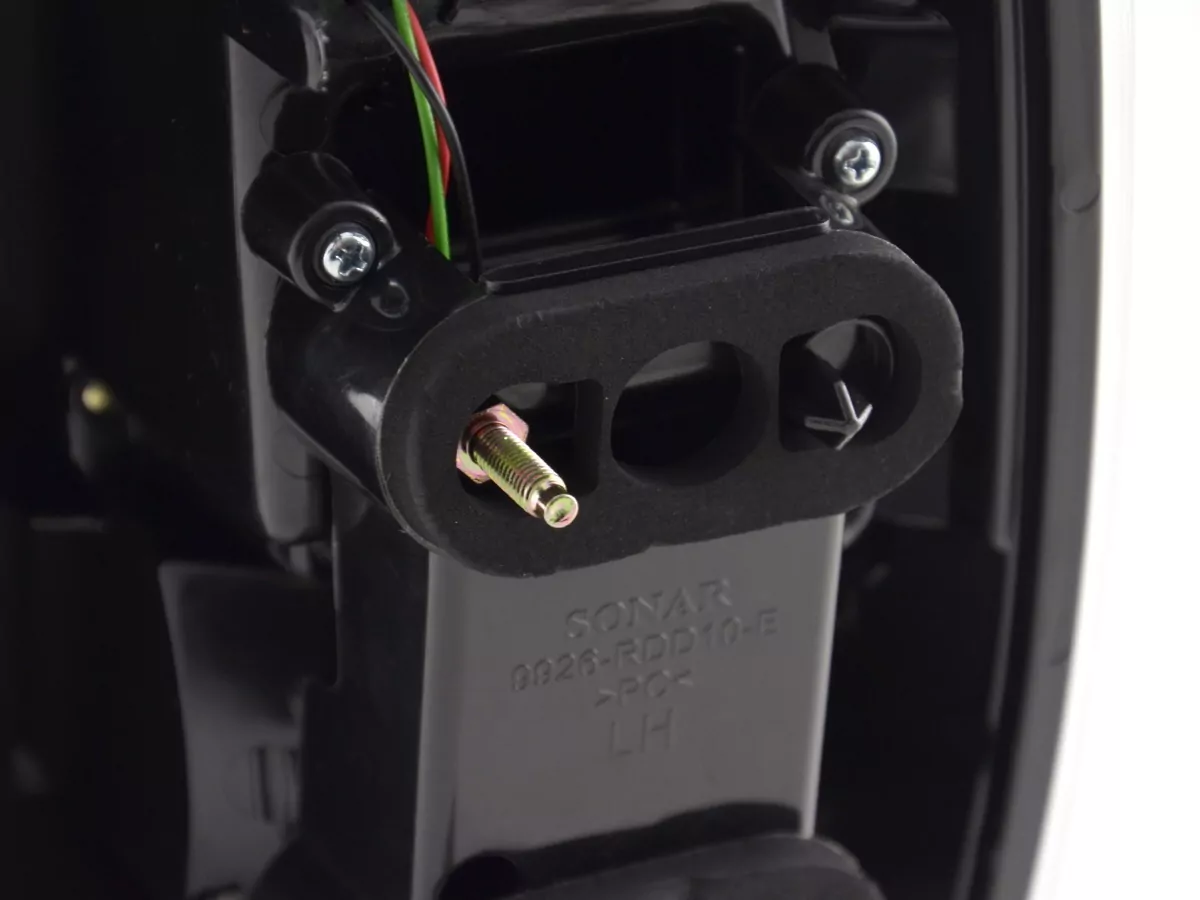 LED Rückleuchten Set Dacia Duster Bj. 10- chrom