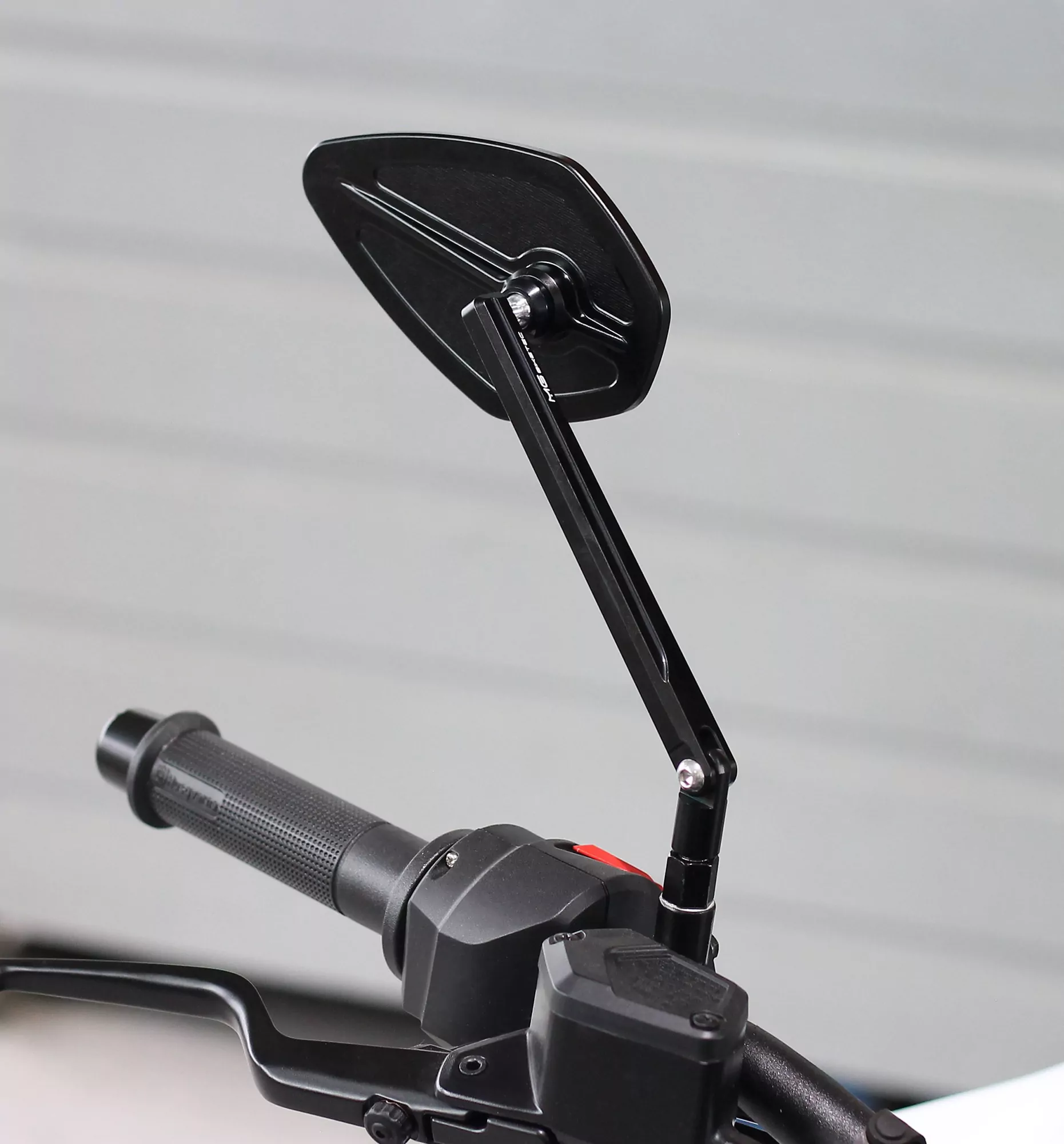 MG Biketec Spiegel Set für M10 x 1,5 mm Gewinde für BMW F 650 GS ab 2008