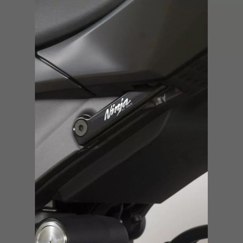 R&G hintere Fußrastenabdeckung Kawasaki ZX-6 R 636 2013-