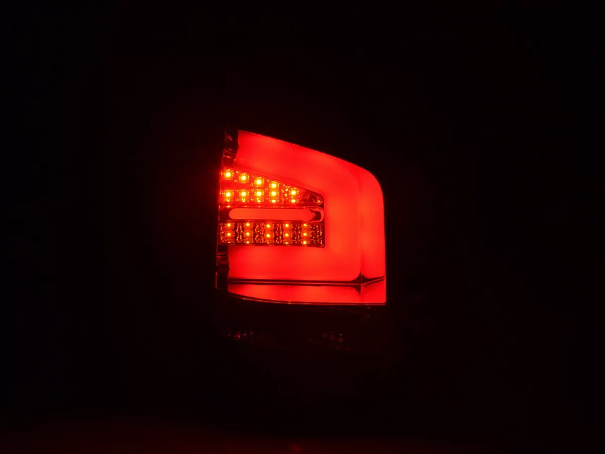 LED Rückleuchten Set VW Bus T5 Bj. 03-10 rot/schwarz