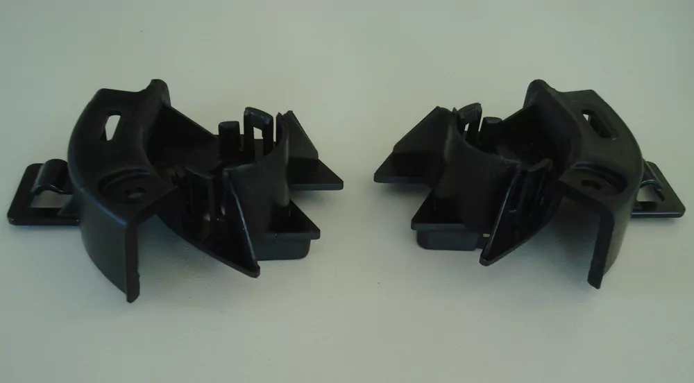 PDC-Halter-Set, links/rechts, schwarz für Audi A5 S5 (B8/B81) Coupé 10.11-06.16 (ab Facelift)