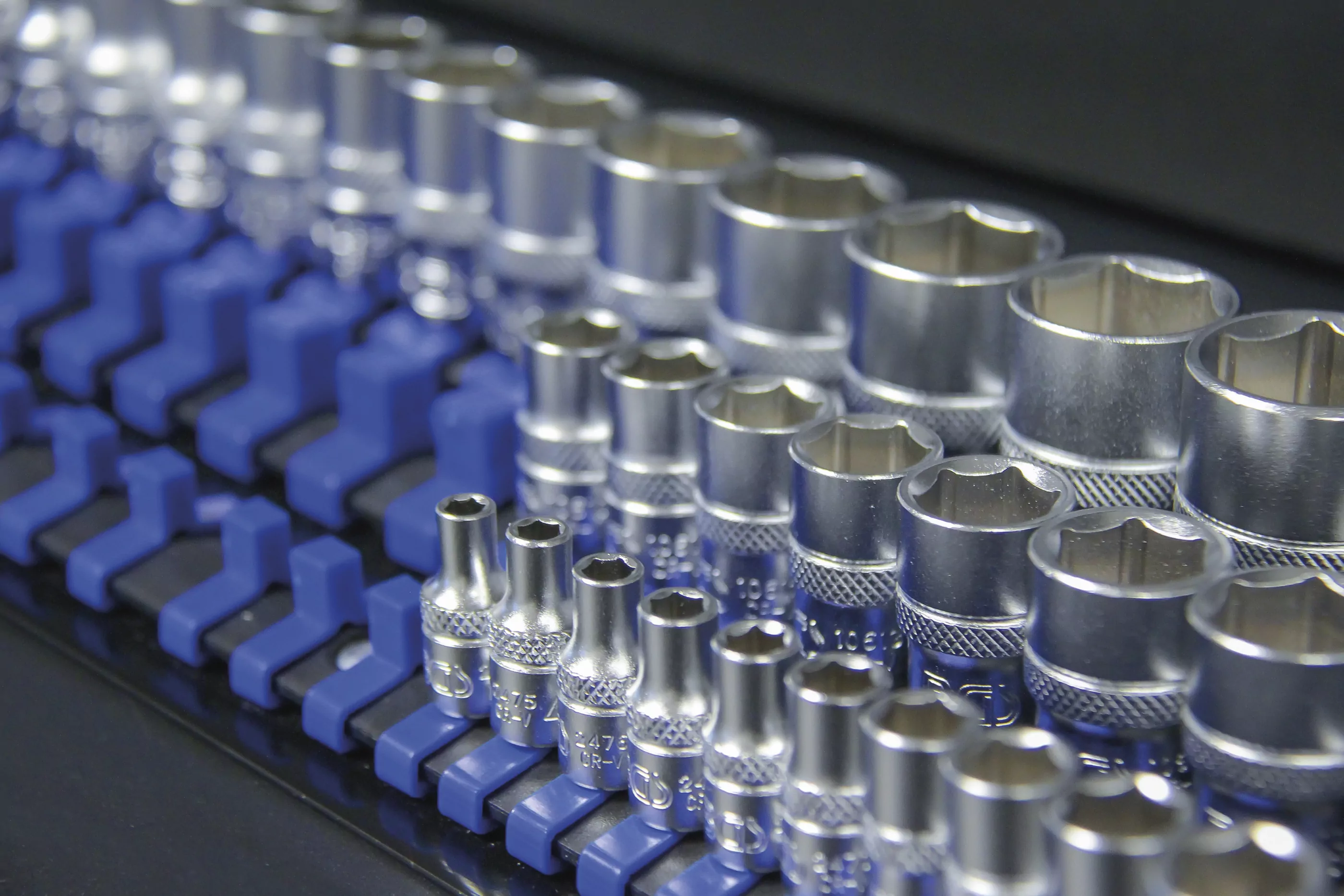 Aufsteckschienen-Set für Steckschlüssel-Einsätze | mit 80 Clips | für Einsätze 6,3 mm (1/4"), 10 mm (3/8"), 12,5 mm (1/2")