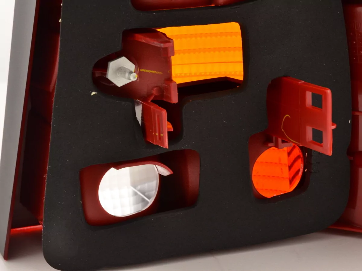 Verschleißteile Rückleuchte links VW Golf 4 Bj. 98-02