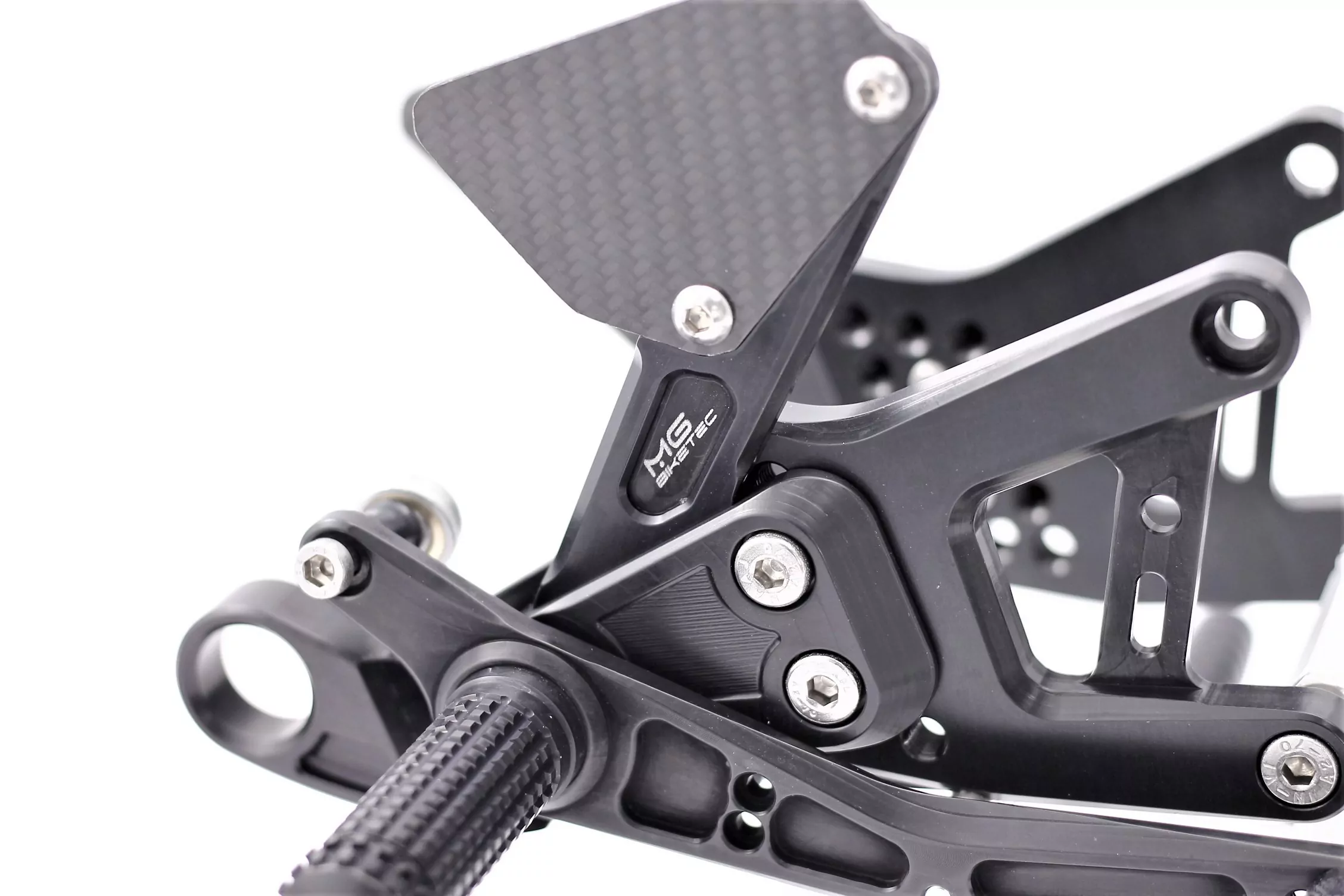 MG Biketec Sportfussrastenanlage / Rastenanlage / Fußrastenanlage mit ABE, gültig in D - A - CH für Yamaha YZF-R6 ab 2006-2007