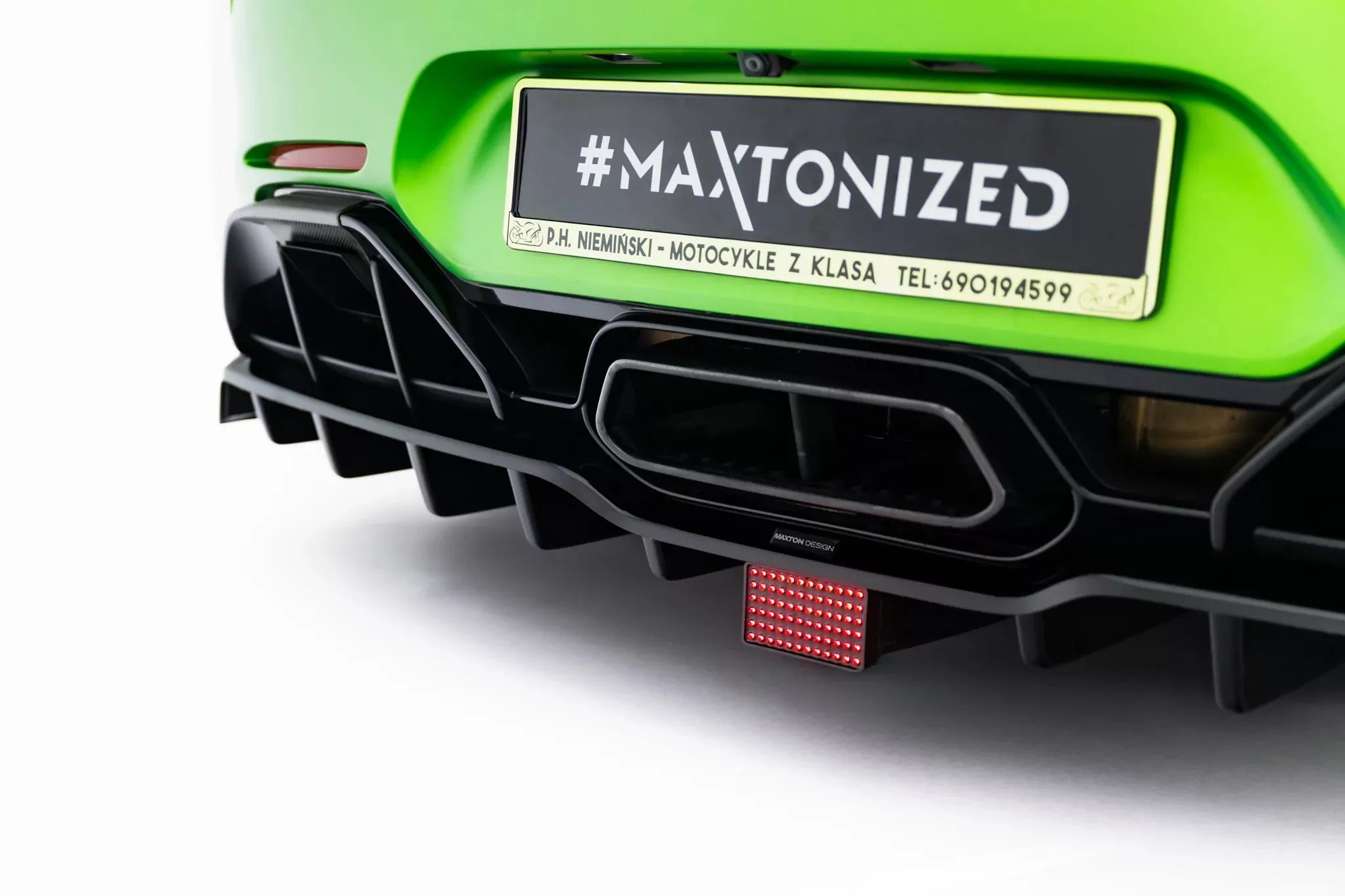Mittlerer Cup Diffusor DTM Look Heck Ansatz Für + LED  Mercedes-AMG GT R C190 Facelift