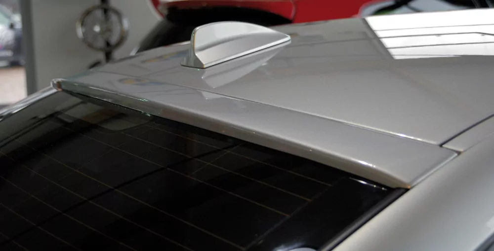 Rieger Heckscheibenblende für BMW 3er E92 - Coupé 09.06-02.10 (bis Facelift) carbon optik