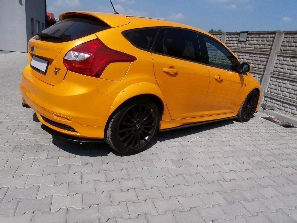 Kotflügelverlängerung Passend Für Ford Focus ST Mk3 Schwarz Hochglanz Schwarz Hochglanz