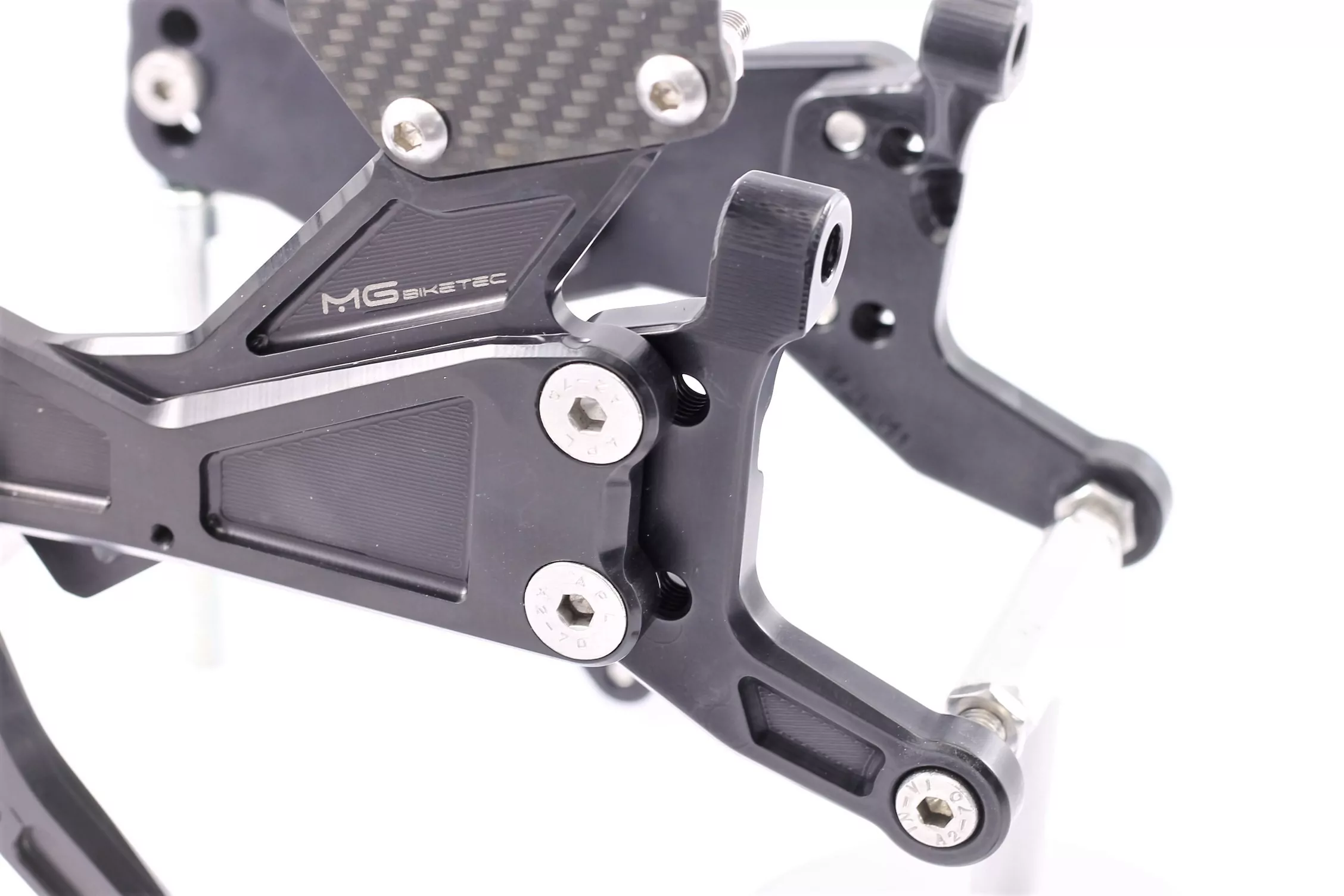 MG Biketec Sportfussrastenanlage / Rastenanlage / Fußrastenanlage mit ABE, gültig in D - A - CH für Ducati Panigale V4 ab 2021