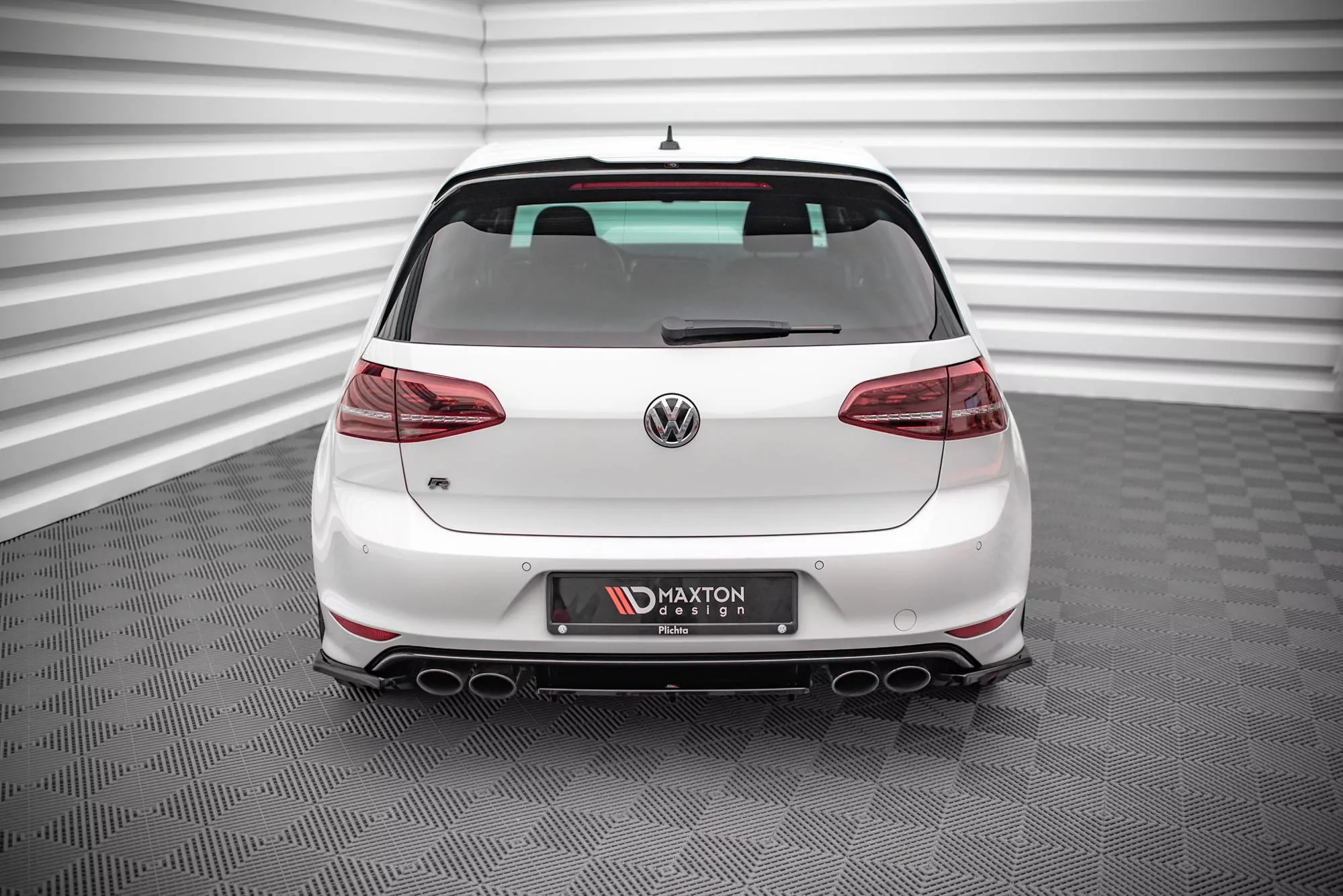 Heck Ansatz Flaps Diffusor V.3 Für Volkswagen Golf R Mk7 Schwarz Hochglanz