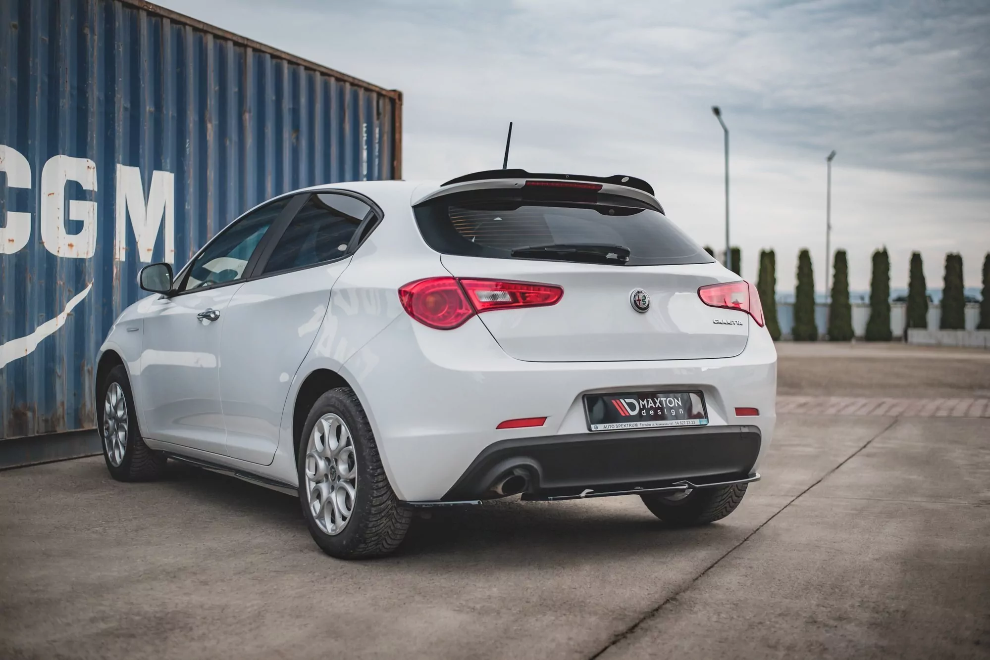Heck Ansatz Flaps Diffusor V.1 Für Alfa Romeo Giulietta Facelift Schwarz Hochglanz