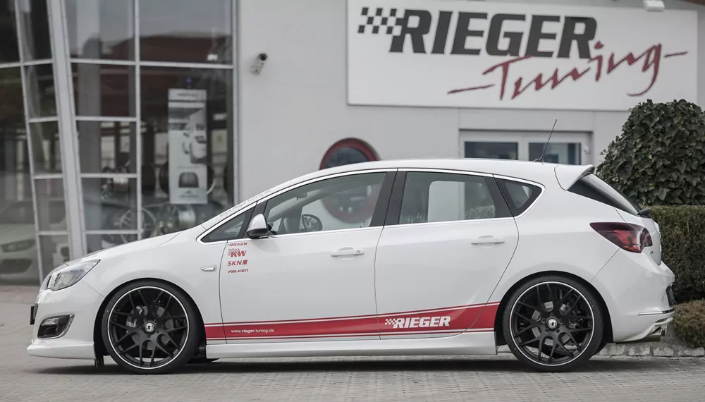 Rieger Seitenschweller für Opel Astra J - Sports Tourer 10.12- (ab Facelift) carbon optik