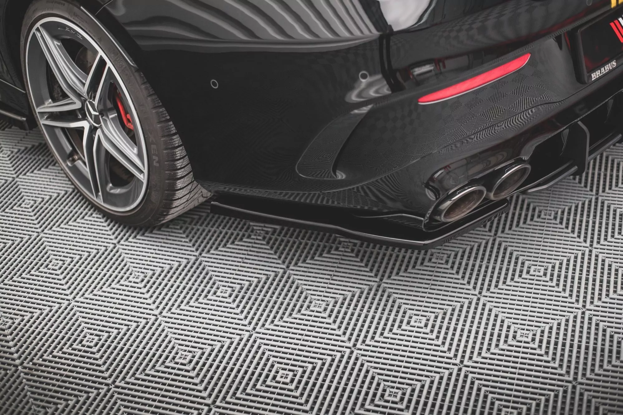 Heck Ansatz Flaps Diffusor Für Mercedes-AMG CLA 35 Aero / 45 Aero C118 Schwarz Hochglanz