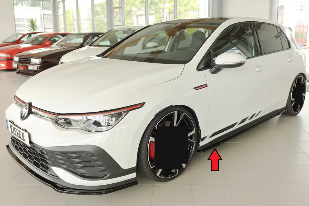 Rieger Seitenschweller links ansatz glanz schwarz für VW Golf 8 GTI Clubsport 5-tür. 10.20-03.24 (bis Facelift)