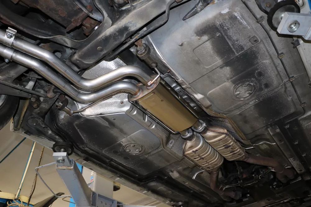 BMW E34 530i Vorschalldämpfer