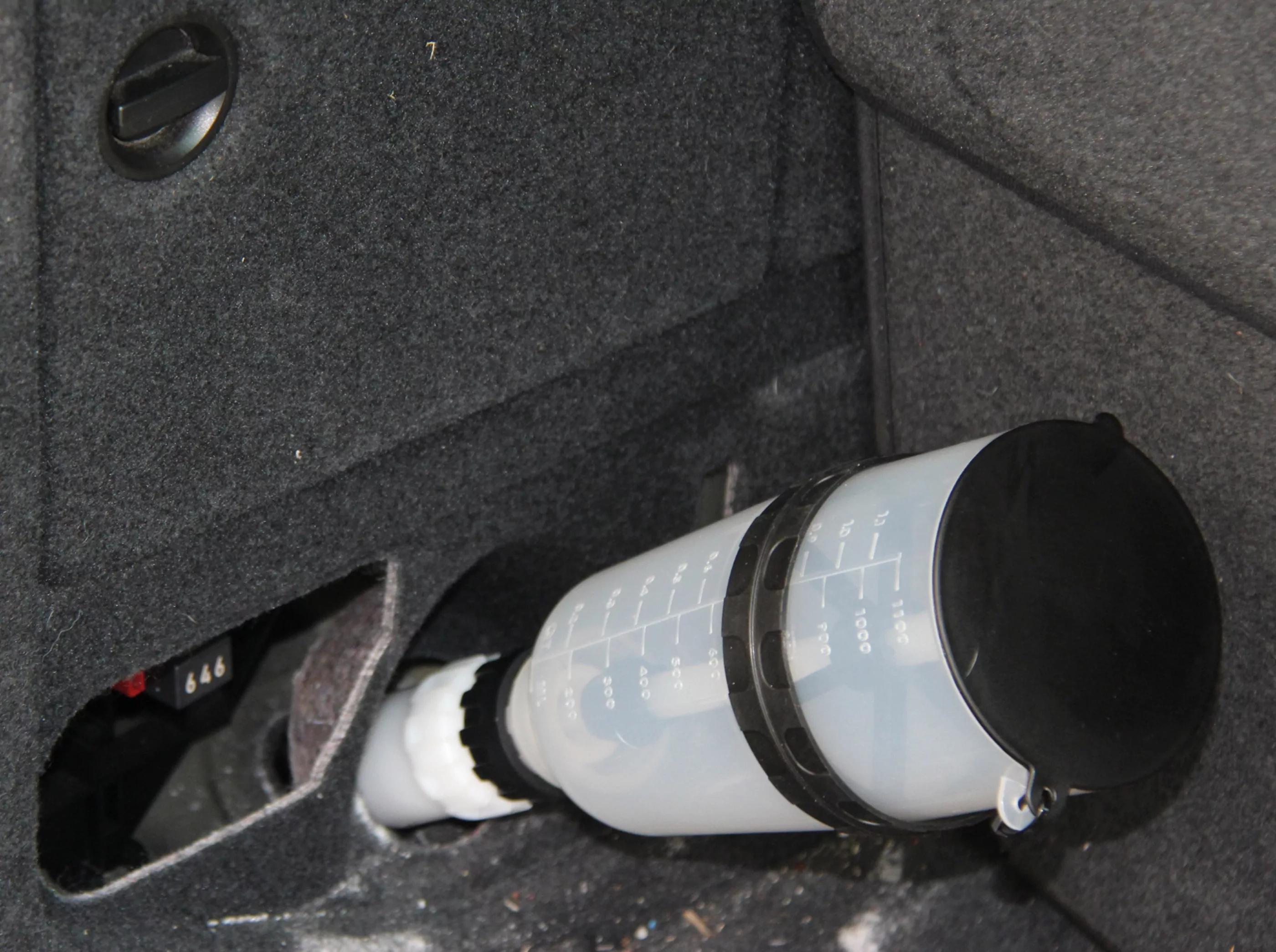 Einfülltrichter | für Harnstoff (AUS 32) | gerade