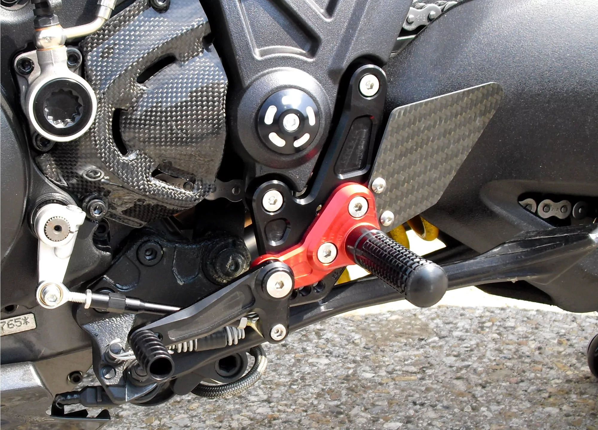 MG Biketec Sportfussrastenanlage / Rastenanlage / Fußrastenanlage mit ABE, gültig in D - A - CH für Ducati Diavel 1200 ab 2011