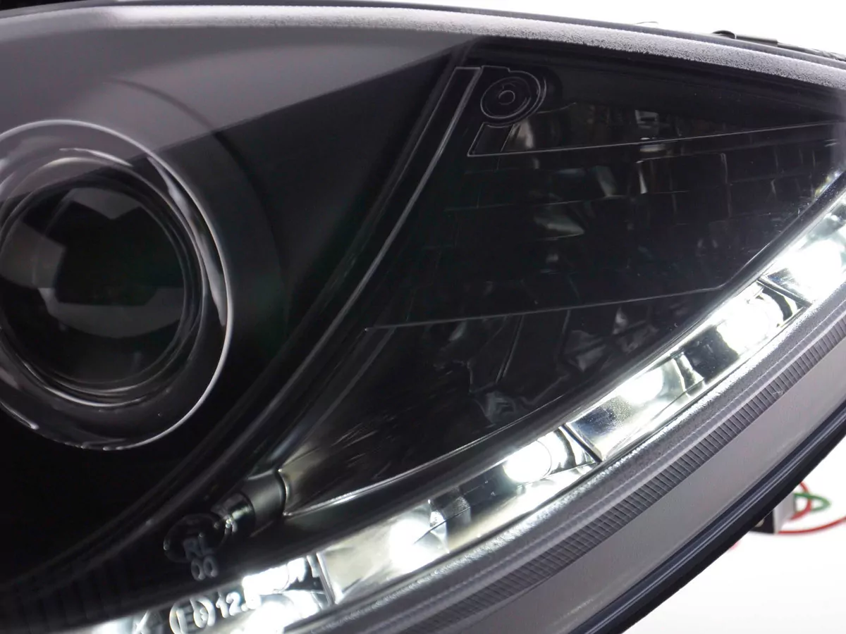 Scheinwerfer Set Daylight LED Tagfahrlicht Seat Leon 1P Bj. 09- schwarz