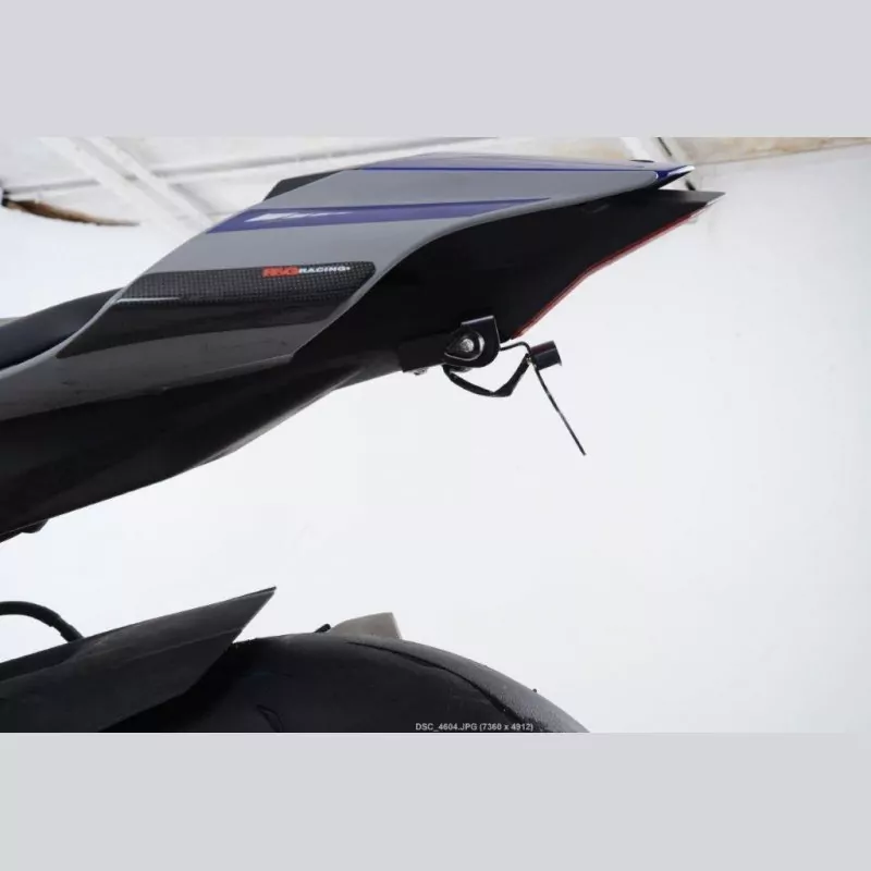 R&G Premium Kennzeichenhalter Yamaha YZF R1 / R1M 2020-