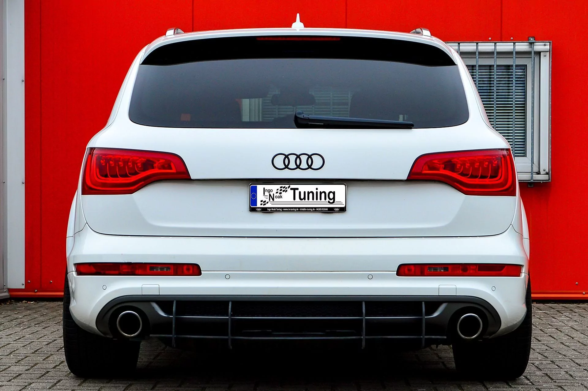 Gefräster Heckansatz mit Finnen für Audi Q7 4L mit S-Line