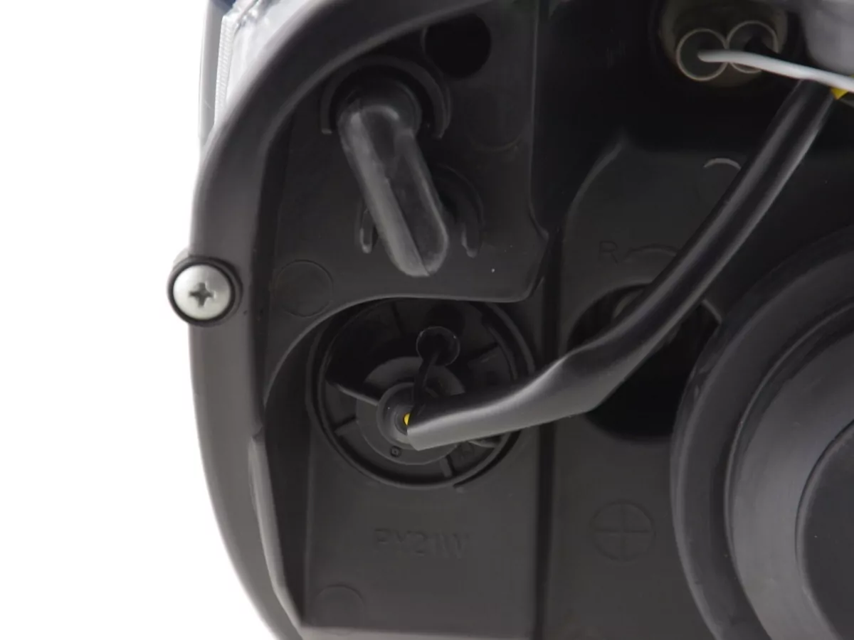 Scheinwerfer Set Daylight LED TFL-Optik Mercedes C-Klasse W204 Bj. 07-10 schwarz