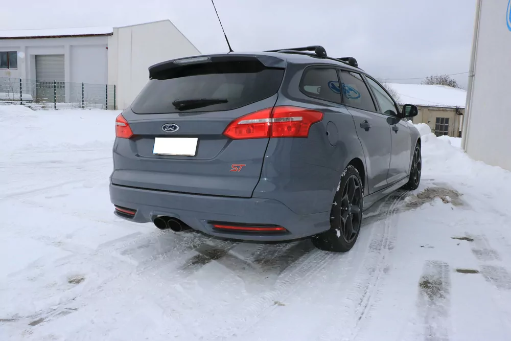 Ford Focus III ST Turnier Diesel  Endschalldämpfer quer Ausgang mittig - 2x115x85 Typ 32 mittig schwarz beschichtet