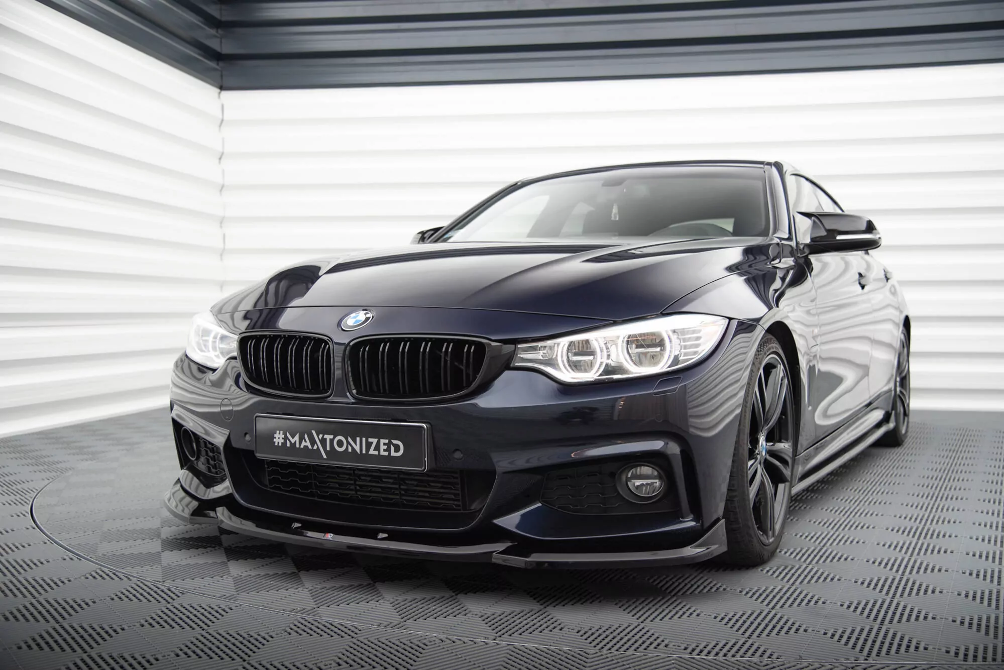 Front Ansatz V.6 Für BMW 4er Coupe / Gran Coupe / Cabrio M-Paket F32 / F36 / F33 Schwarz Hochglanz