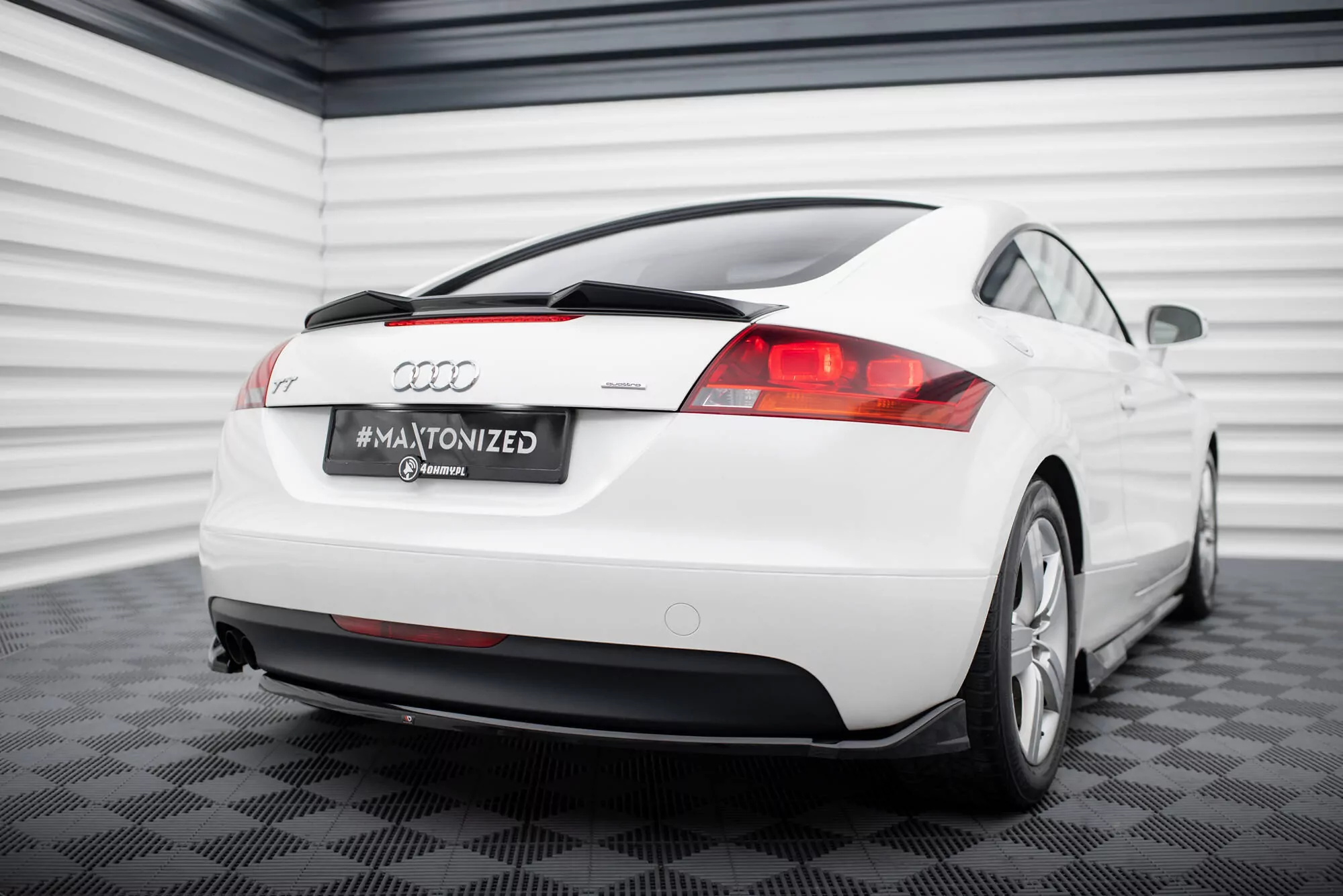 Heck Ansatz Flaps Diffusor Für Audi TT 8J Schwarz Hochglanz