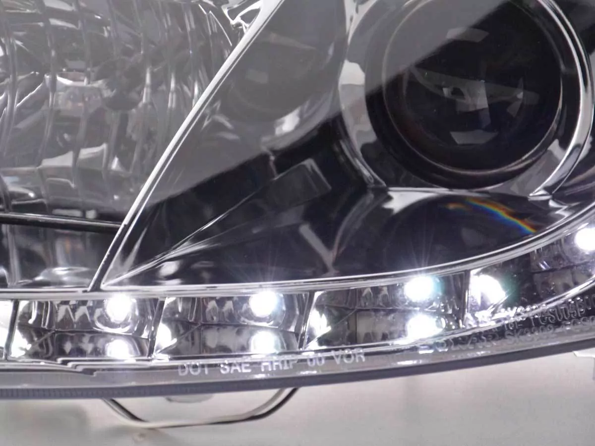 Scheinwerfer Set Daylight LED TFL-Optik Ford Focus 3/4/5-trg. Bj. 01-04 chrom