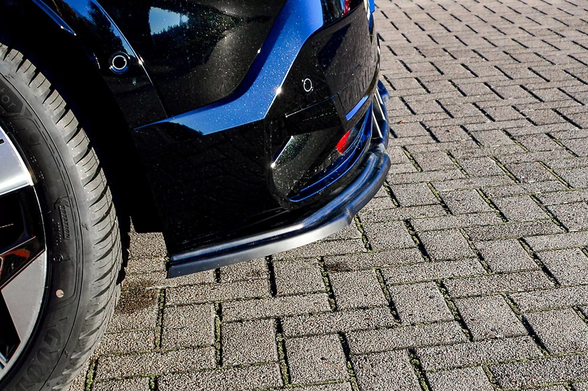 Heckansatz aus ABS für Renault Megane E-Tech Elektric RCB