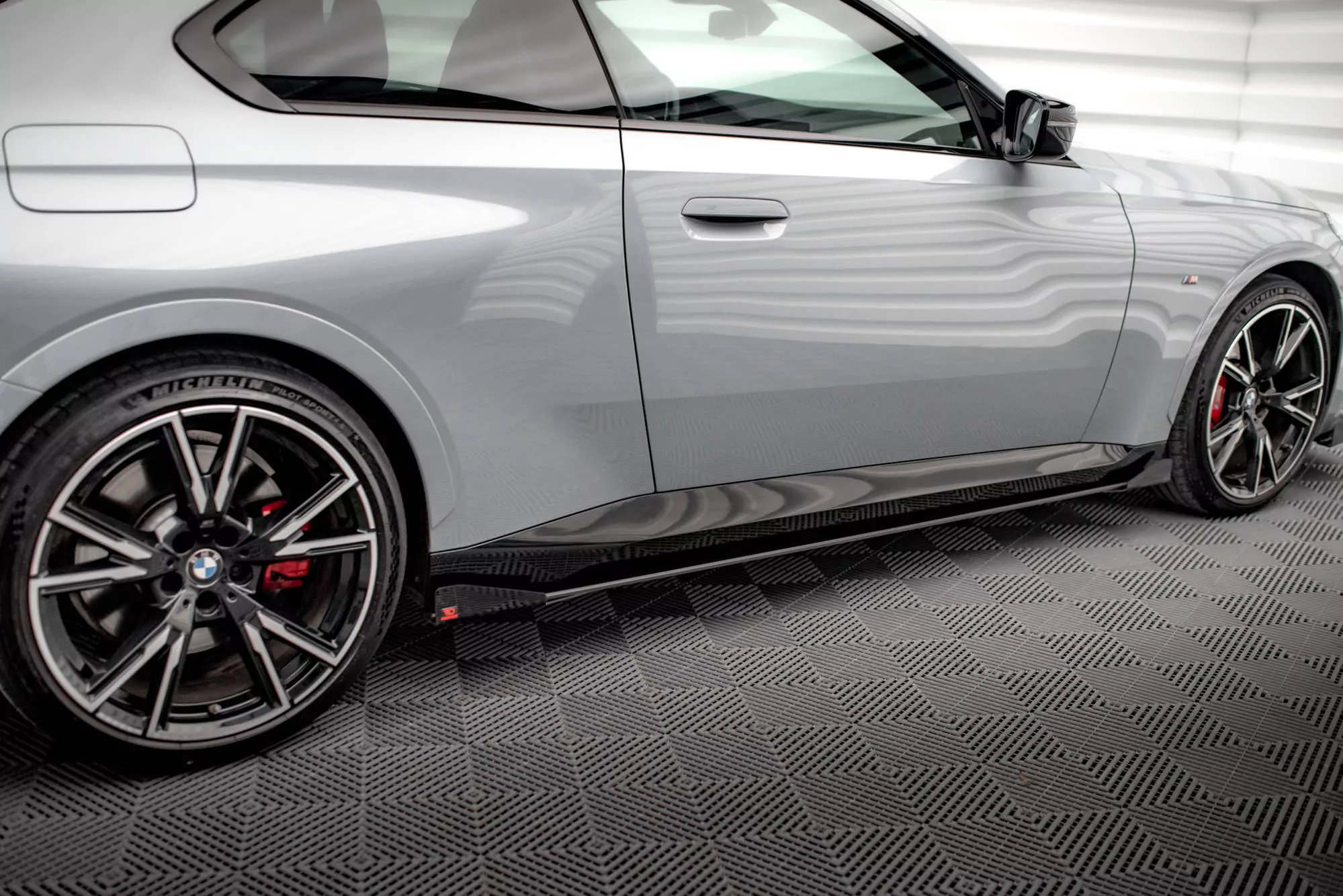 Street Pro Seitenschweller Ansatz Für + Flaps BMW 2 Coupe M-Paket / M240i G42 Schwarz Hochglanz