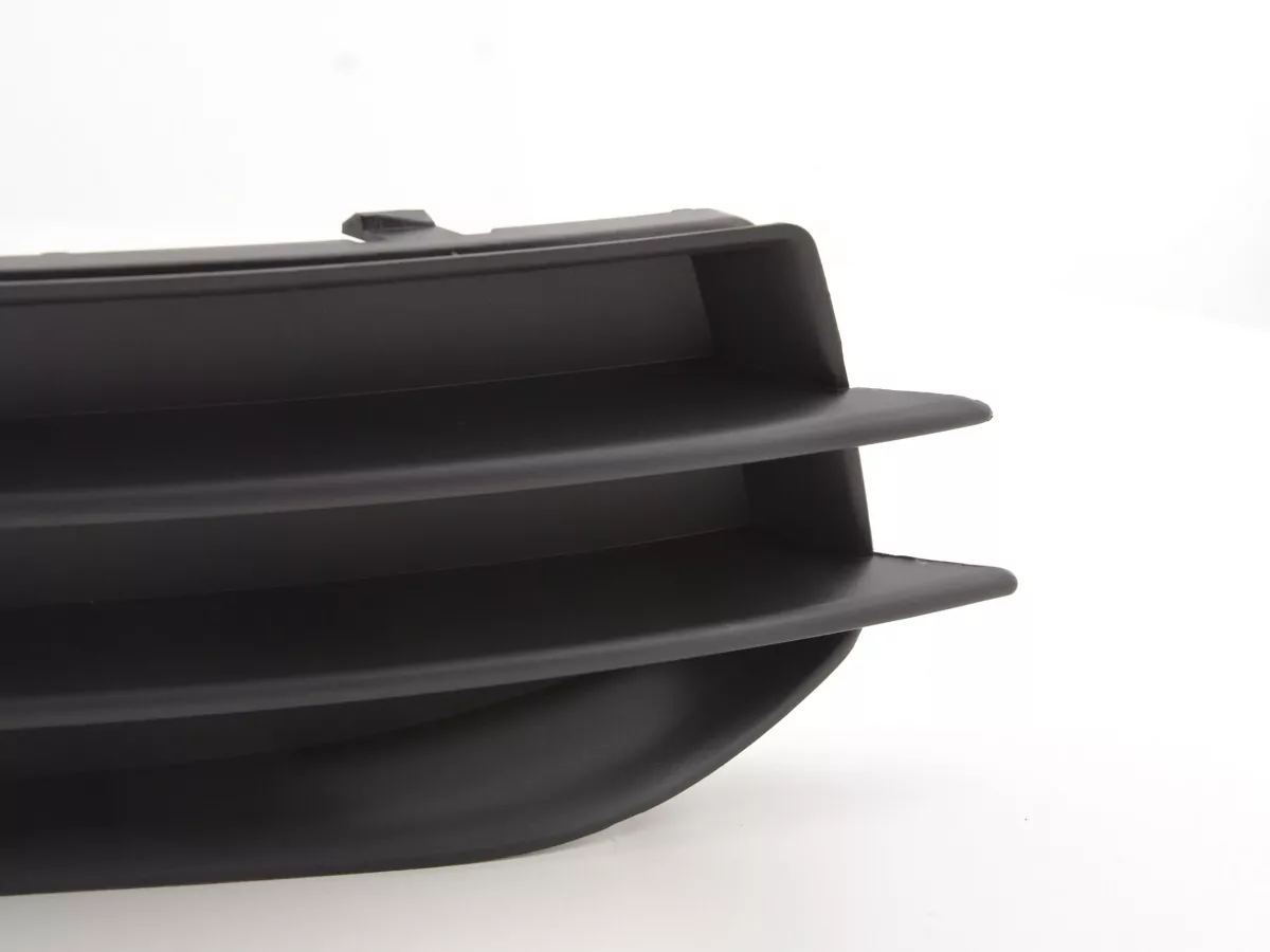 Verschleißteile Nebelscheinwerferblende rechts Audi A3 Bj. 09-13