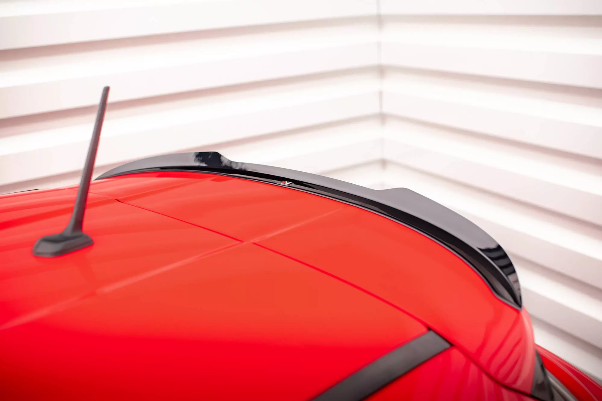 Spoiler CAP Für Fiat 500X Sport Mk1 Facelift Schwarz Hochglanz