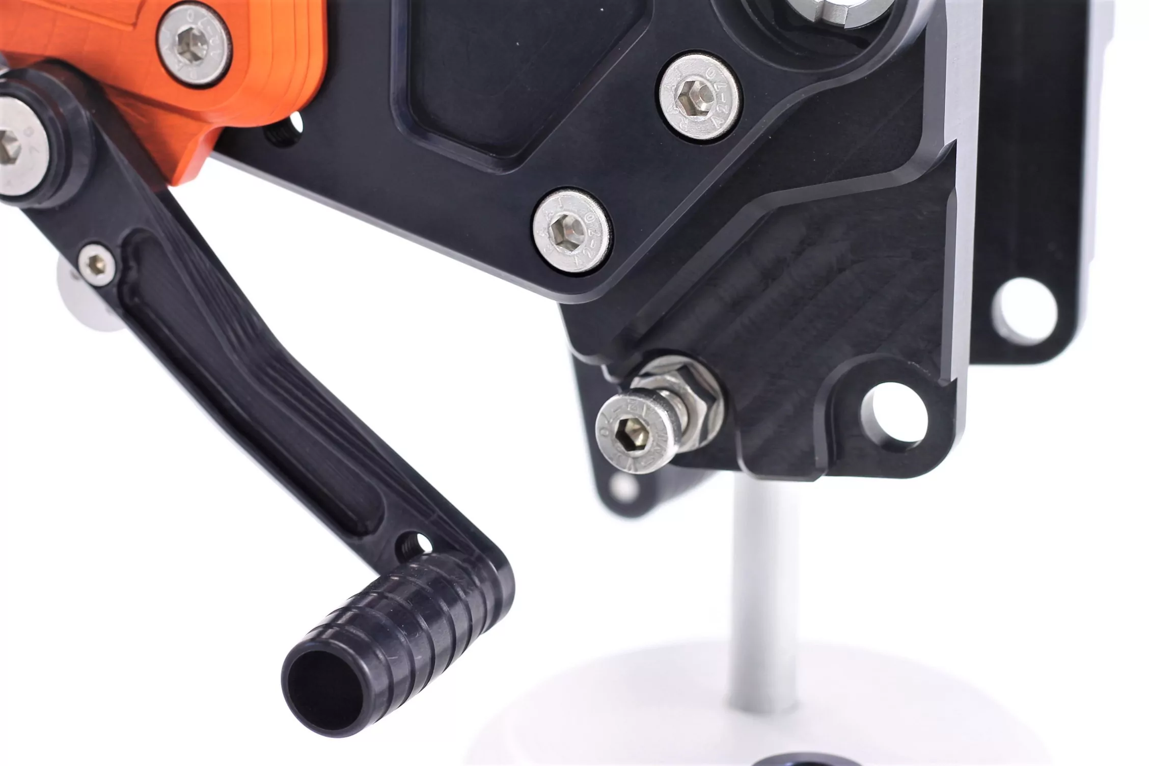 MG Biketec Sportfussrastenanlage / Rastenanlage / Fußrastenanlage mit ABE, gültig in D - A - CH für KTM 125 Duke ab 2020-2023