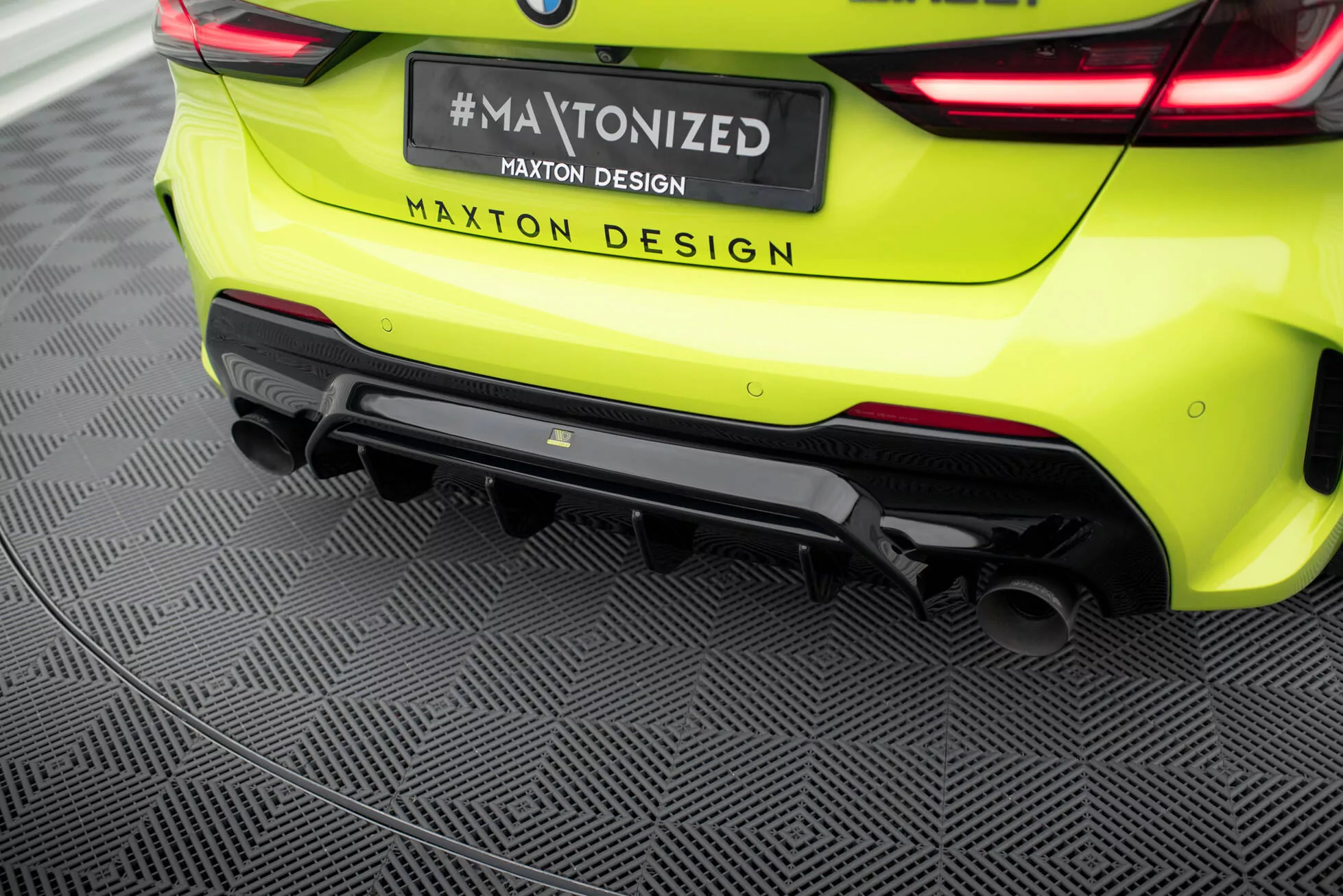 Diffusor Heck Ansatz Passend Für V.1 Passend Für BMW 1er F40 M-Paket/ M135i Schwarz Hochglanz Schwarz Hochglanz